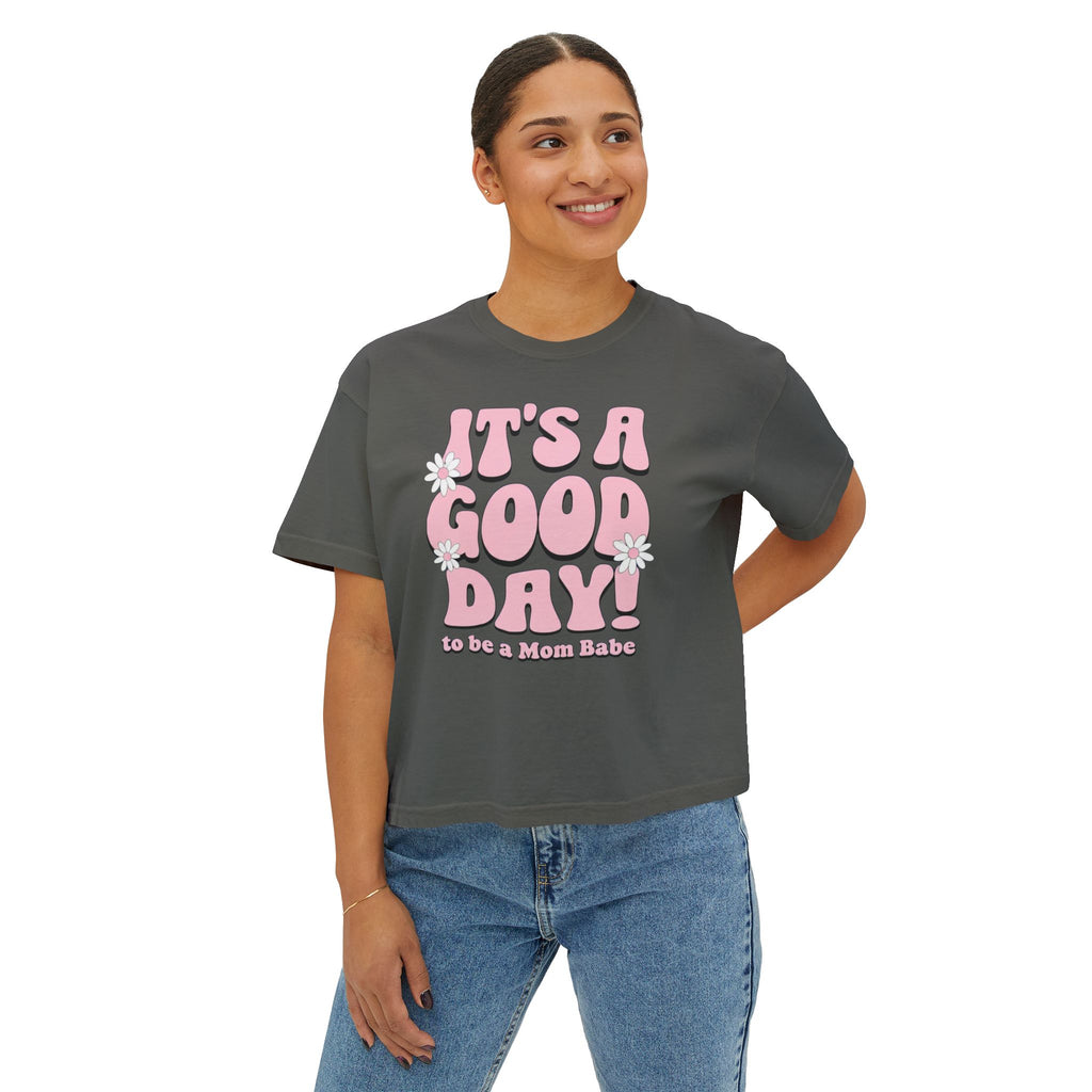 It's A Good Day To Be A Mom Babe - Floral Graphic Tee