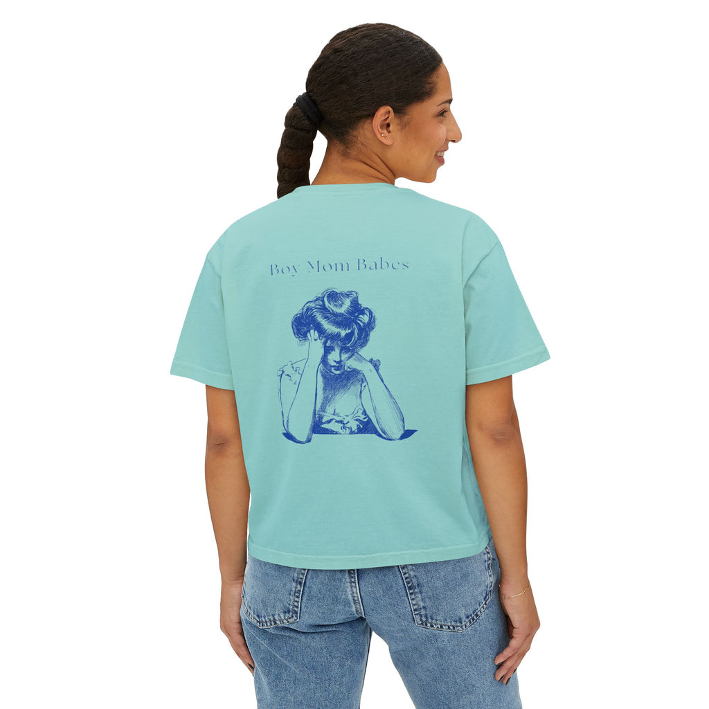 Boy Mom Babe - Vintage Graphic Tee