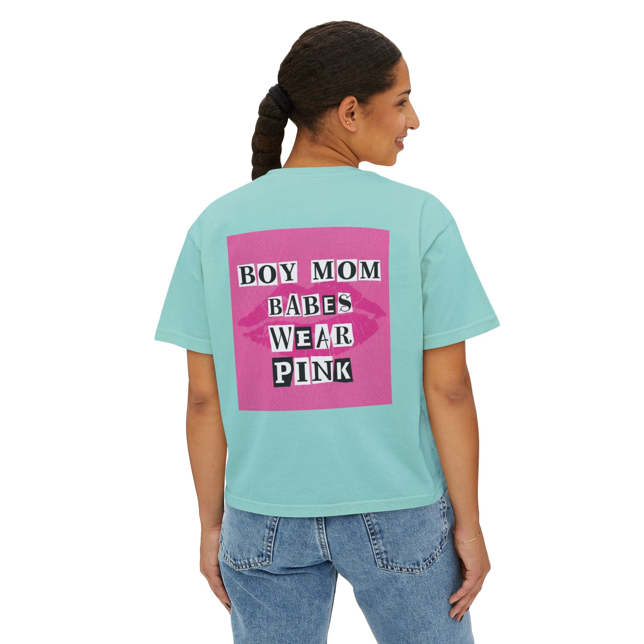 Boy Mom Babes Wear Pink - Graphic Tee