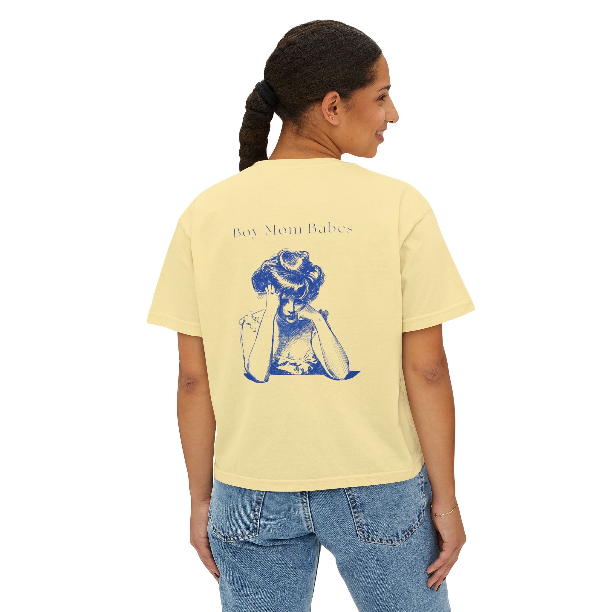 Boy Mom Babe - Vintage Graphic Tee