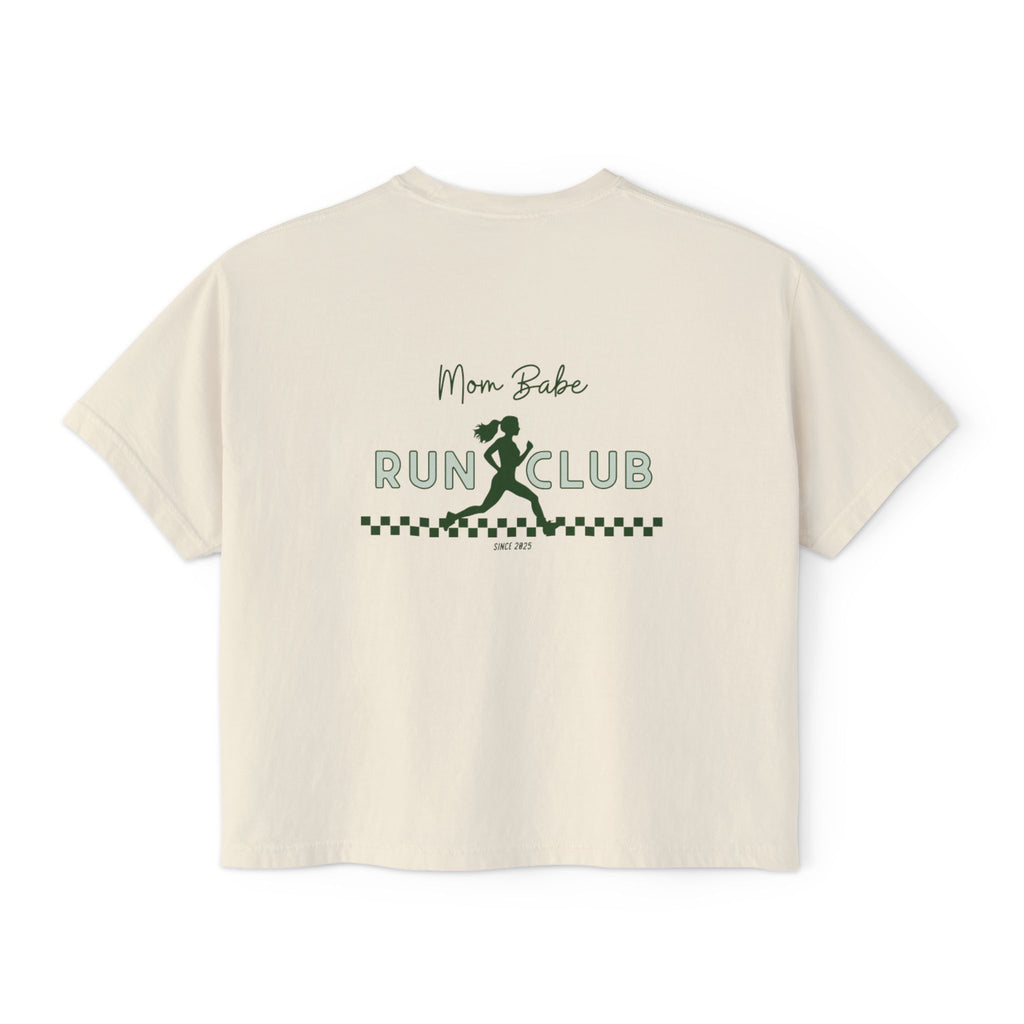 Run Club Mom Babe  — Graphic Tee