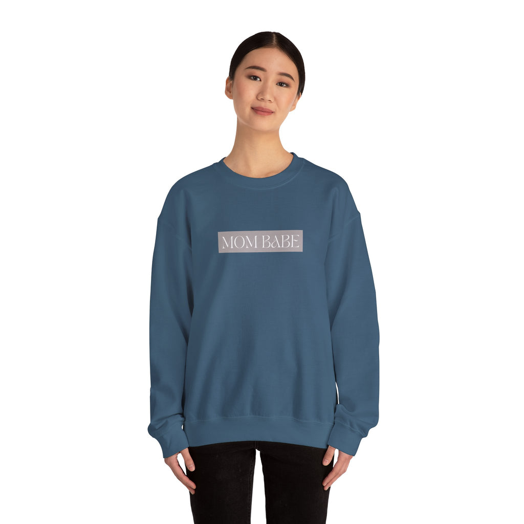 Pilates Mom Babe Club — Workout Graphic Sweatshirt (White Print)
