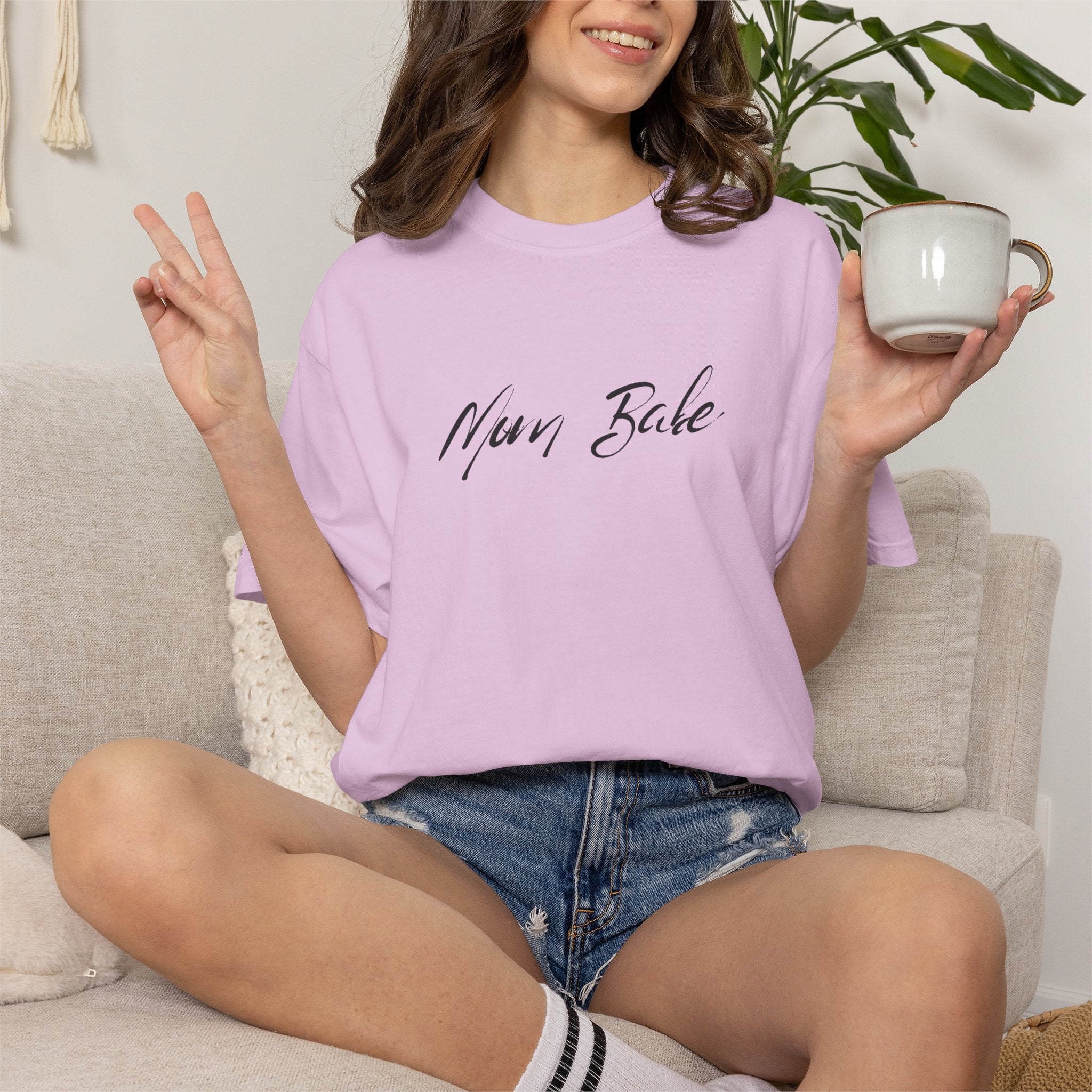 Fit Mom Social Club - Mom Babe Tee Black