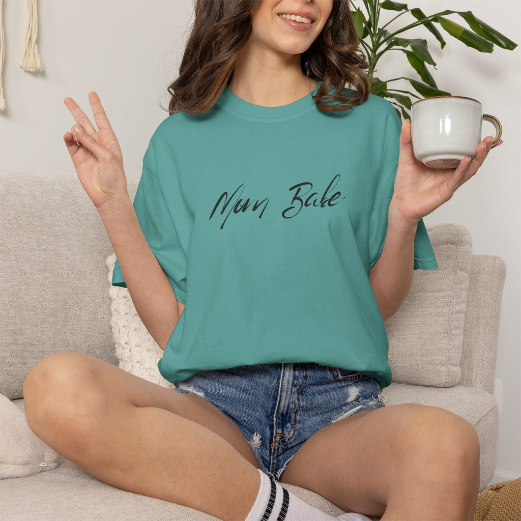 Fit Mom Social Club - Mom Babe Tee Black